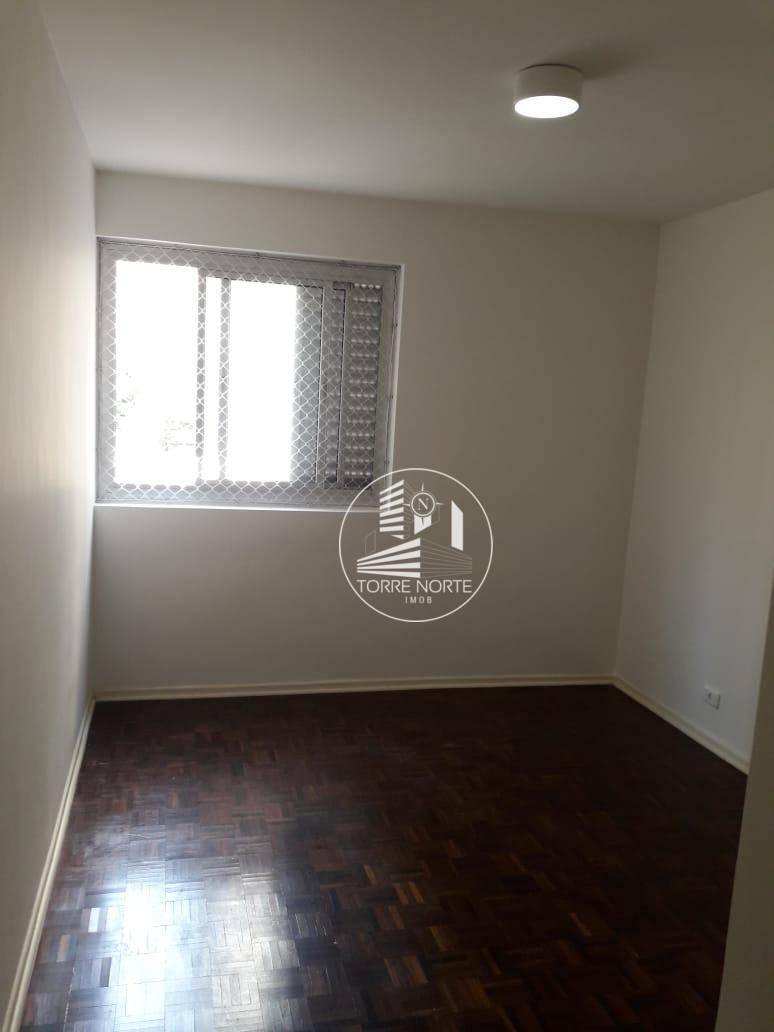 Apartamento à venda com 3 quartos, 107m² - Foto 1