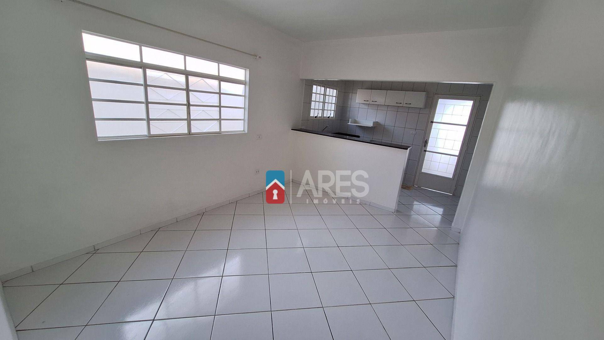 Casa à venda com 3 quartos, 198m² - Foto 10