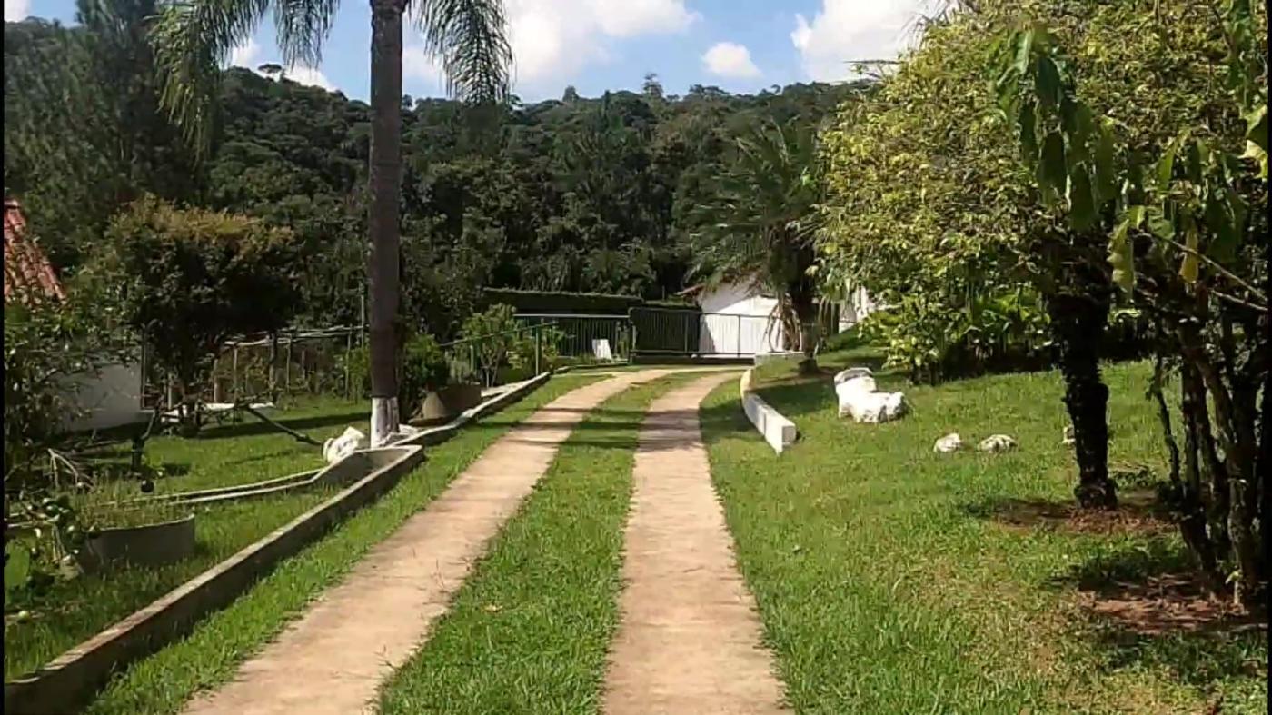 Chácara à venda com 3 quartos, 4500m² - Foto 12