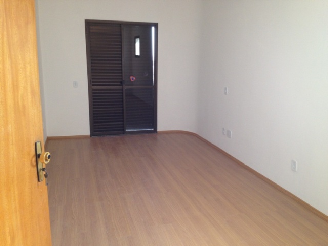 Apartamento à venda com 4 quartos, 205m² - Foto 11