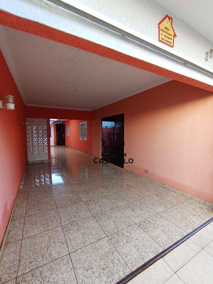 Casa à venda com 5 quartos, 158m² - Foto 6