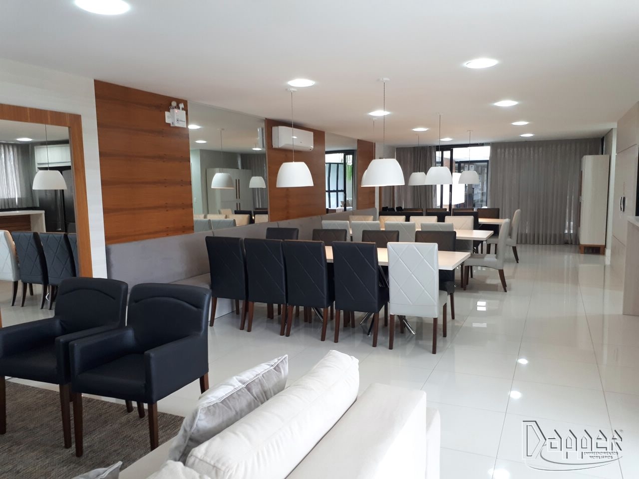 Apartamento à venda com 3 quartos, 212m² - Foto 11