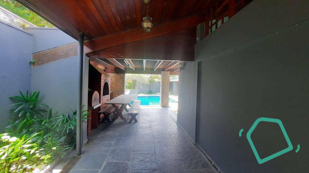 Casa de Condomínio à venda e aluguel com 3 quartos, 450m² - Foto 16