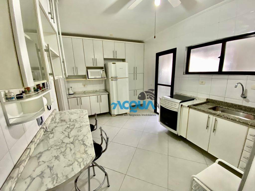 Apartamento à venda com 3 quartos, 132m² - Foto 3