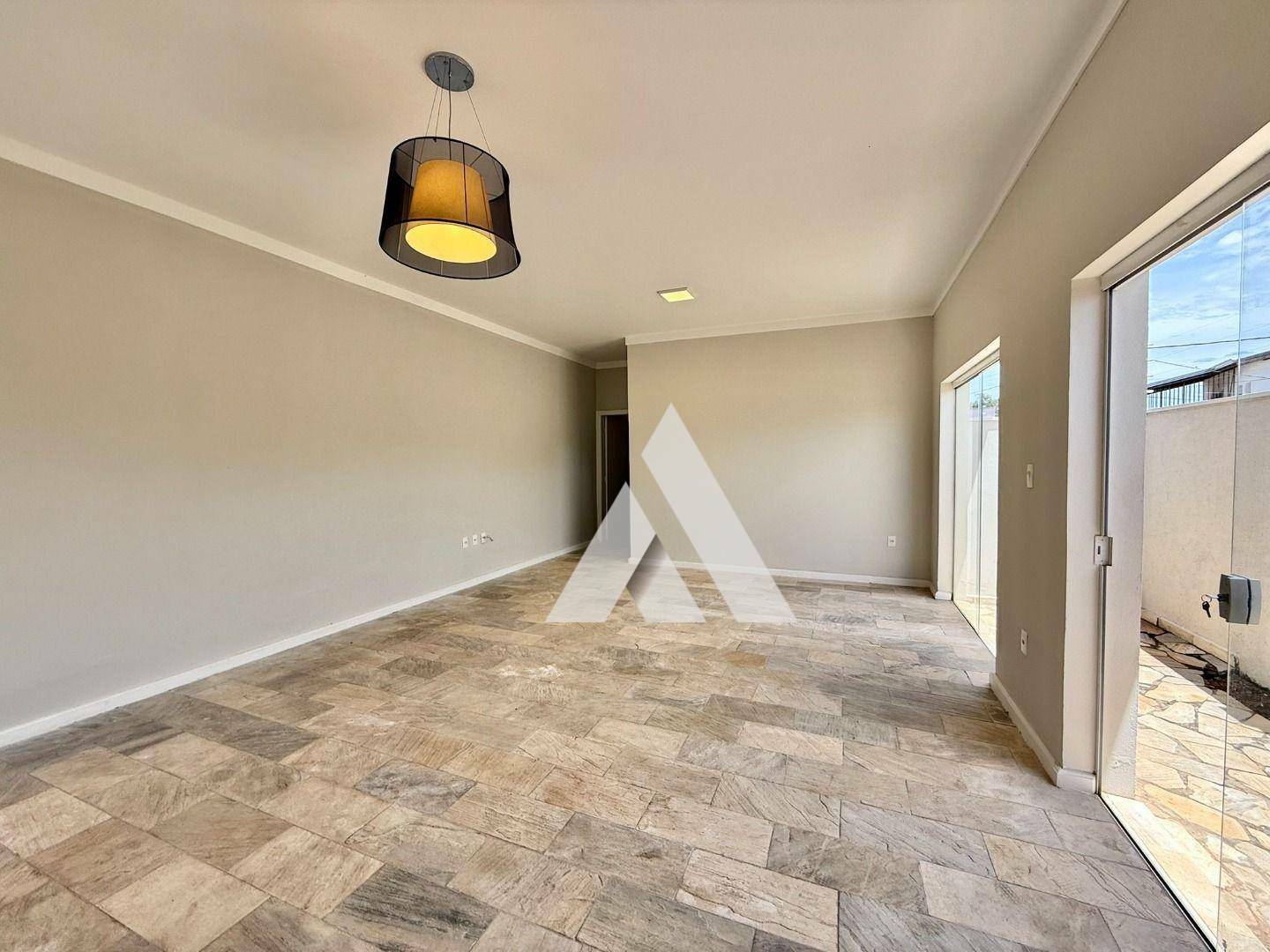 Casa à venda com 3 quartos, 155m² - Foto 8