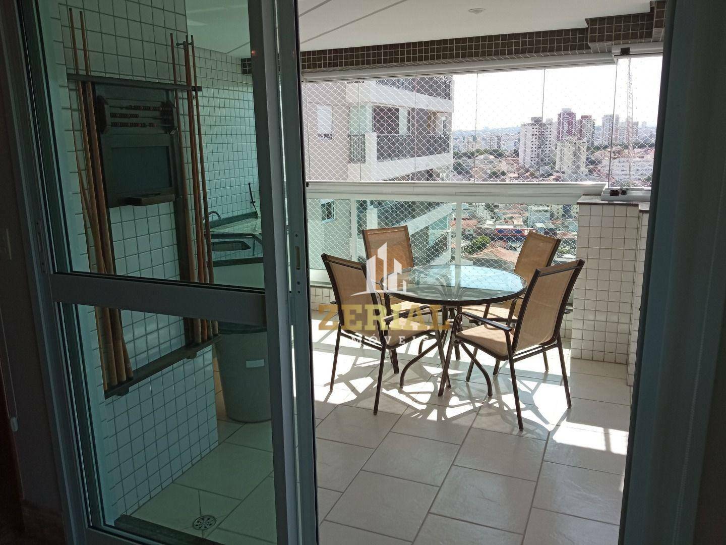 Apartamento à venda com 3 quartos, 188m² - Foto 1