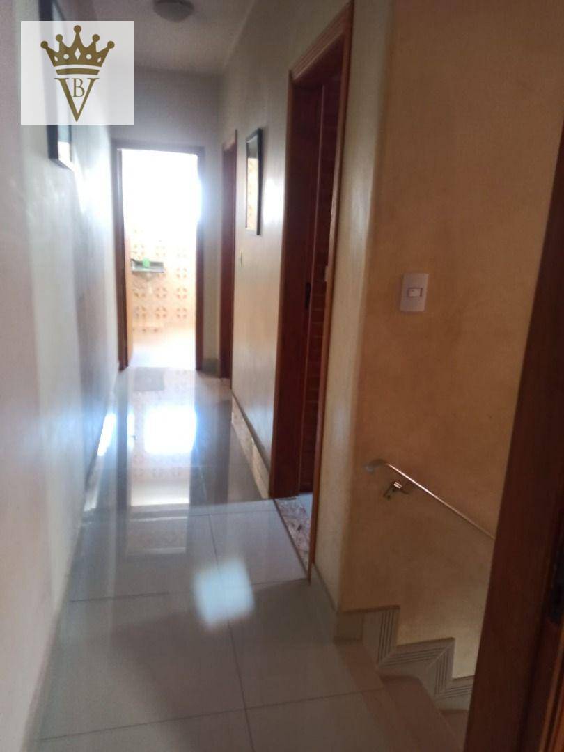 Casa à venda com 3 quartos, 150m² - Foto 14