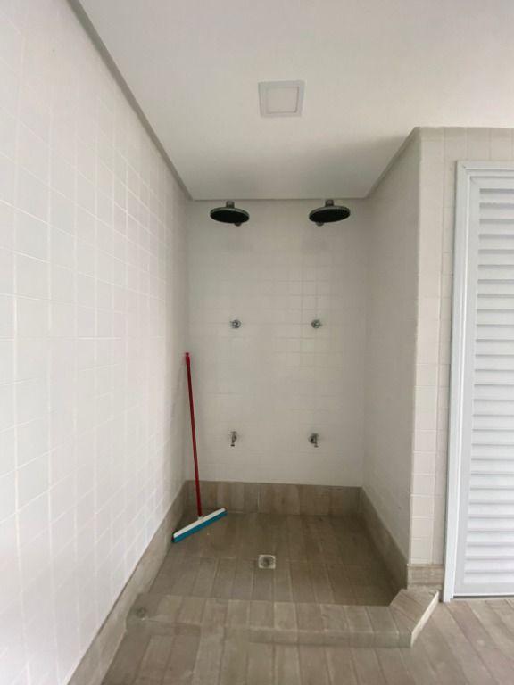 Apartamento à venda com 3 quartos, 139m² - Foto 32