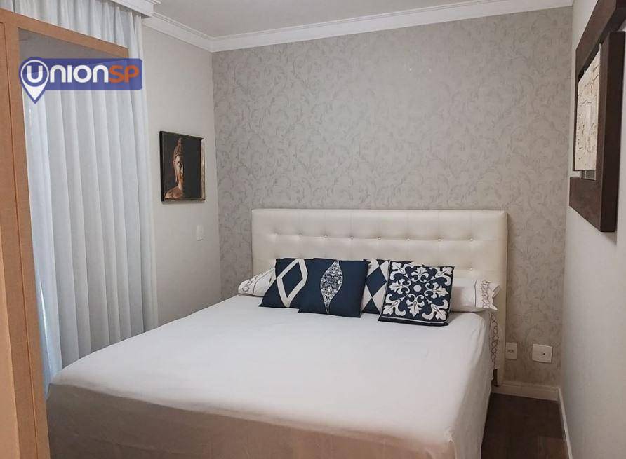 Apartamento à venda com 3 quartos, 145m² - Foto 4