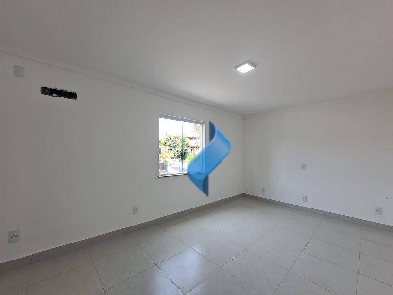 Casa para alugar com 5 quartos, 250m² - Foto 36