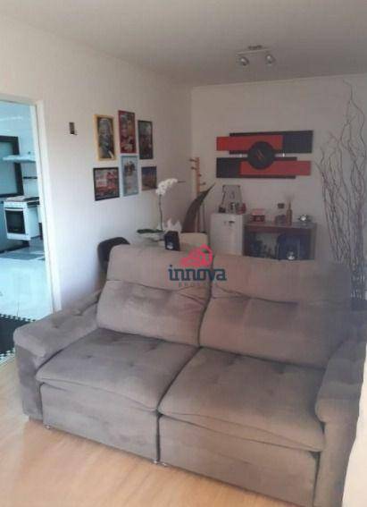 Apartamento à venda com 3 quartos, 90m² - Foto 4