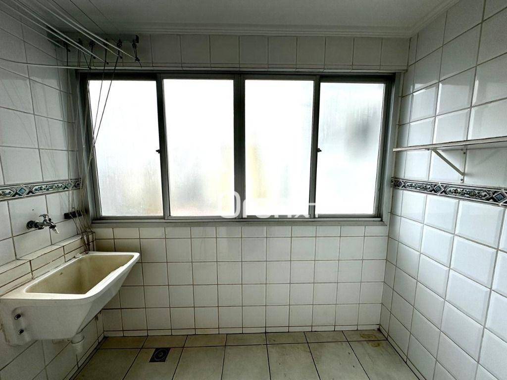 Apartamento à venda com 3 quartos, 111m² - Foto 8