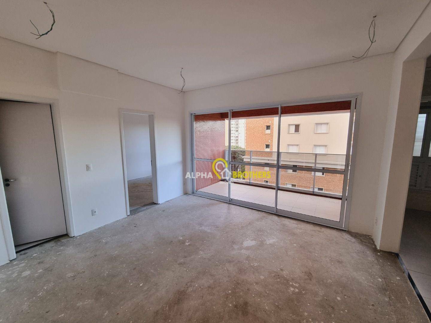 Apartamento à venda com 1 quarto, 55m² - Foto 1