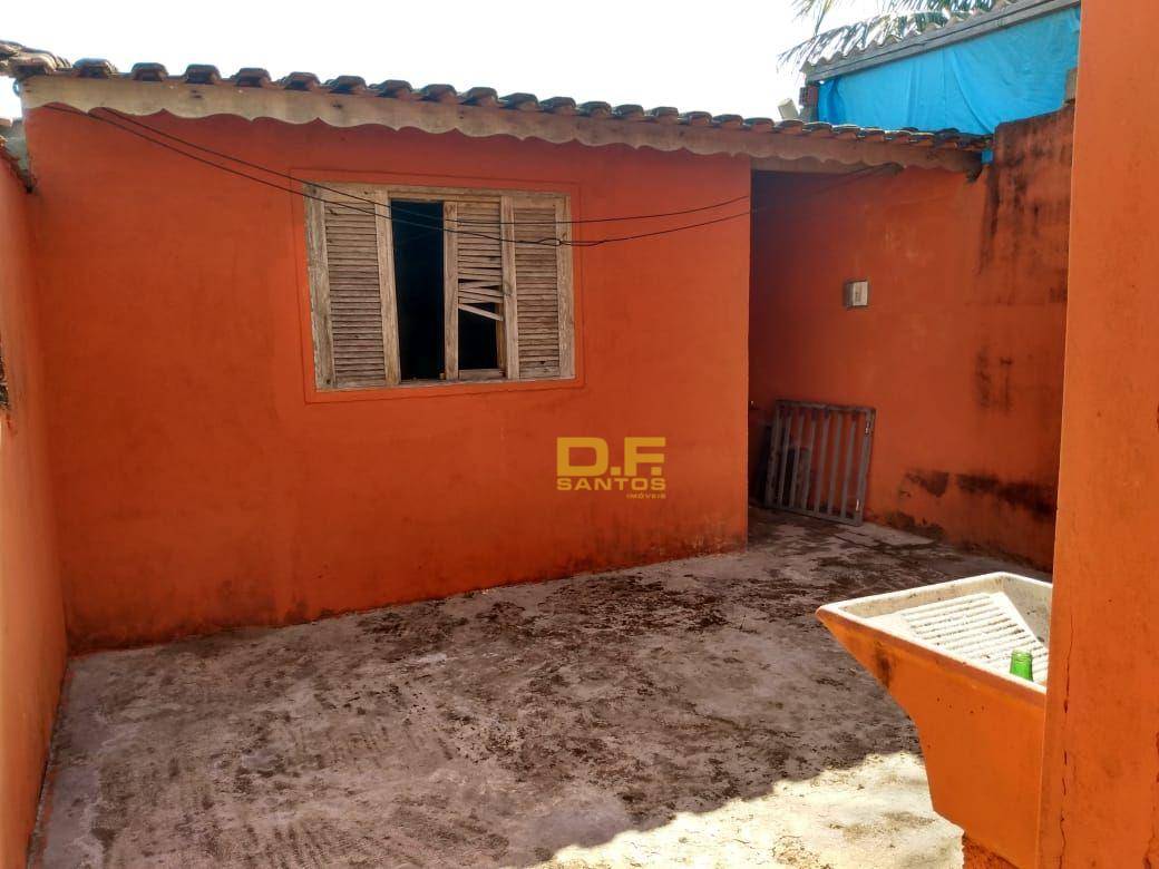 Casa à venda com 2 quartos, 210M2 - Foto 2