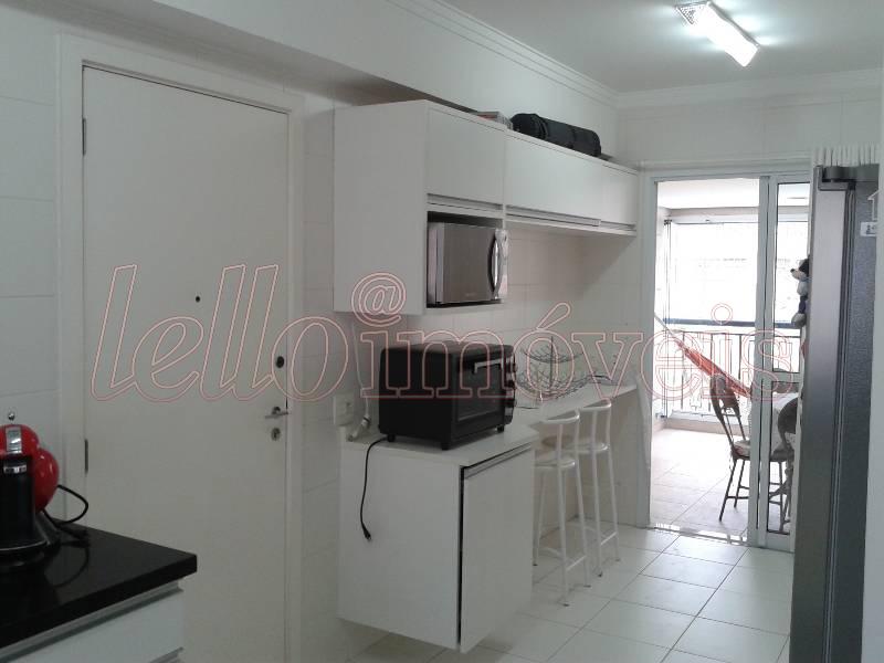 Apartamento à venda com 3 quartos, 184m² - Foto 7