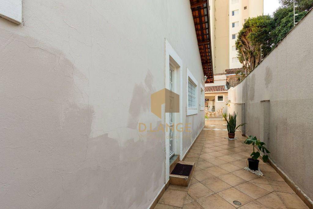 Casa à venda com 3 quartos, 265m² - Foto 33