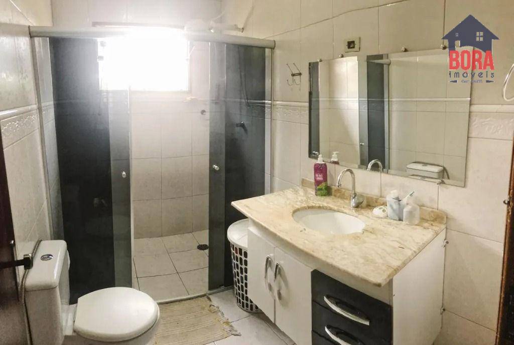 Casa à venda com 3 quartos, 320m² - Foto 12