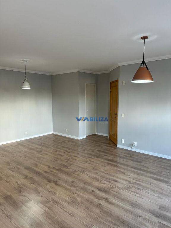 Apartamento à venda com 3 quartos, 125m² - Foto 25