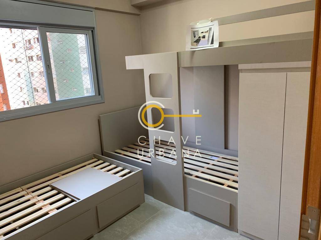 Apartamento à venda com 2 quartos, 100m² - Foto 13