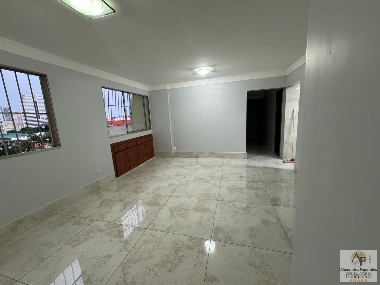 Apartamento à venda com 3 quartos, 94m² - Foto 7