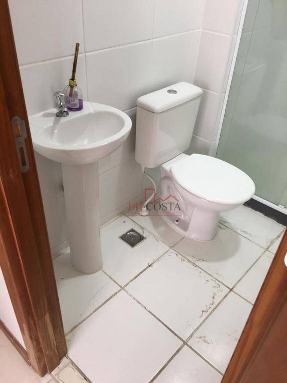 Apartamento à venda com 2 quartos, 60m² - Foto 20