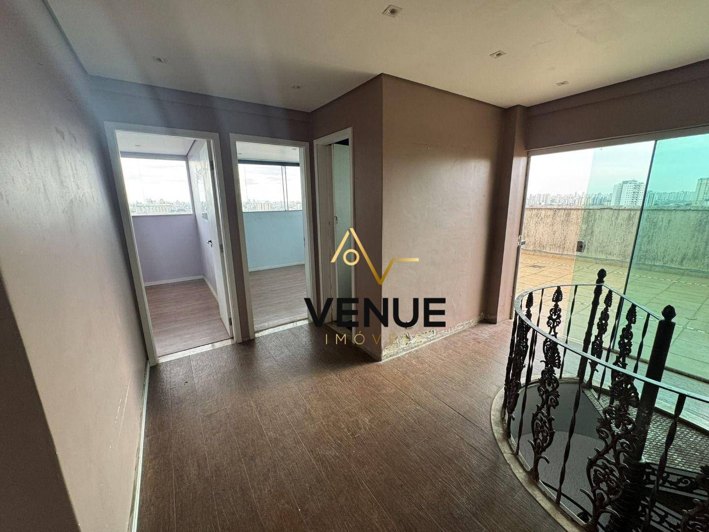 Cobertura à venda com 3 quartos, 139m² - Foto 2