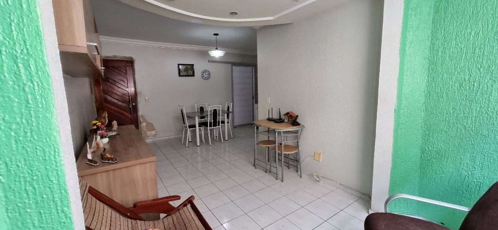 Apartamento à venda com 3 quartos, 82m² - Foto 2