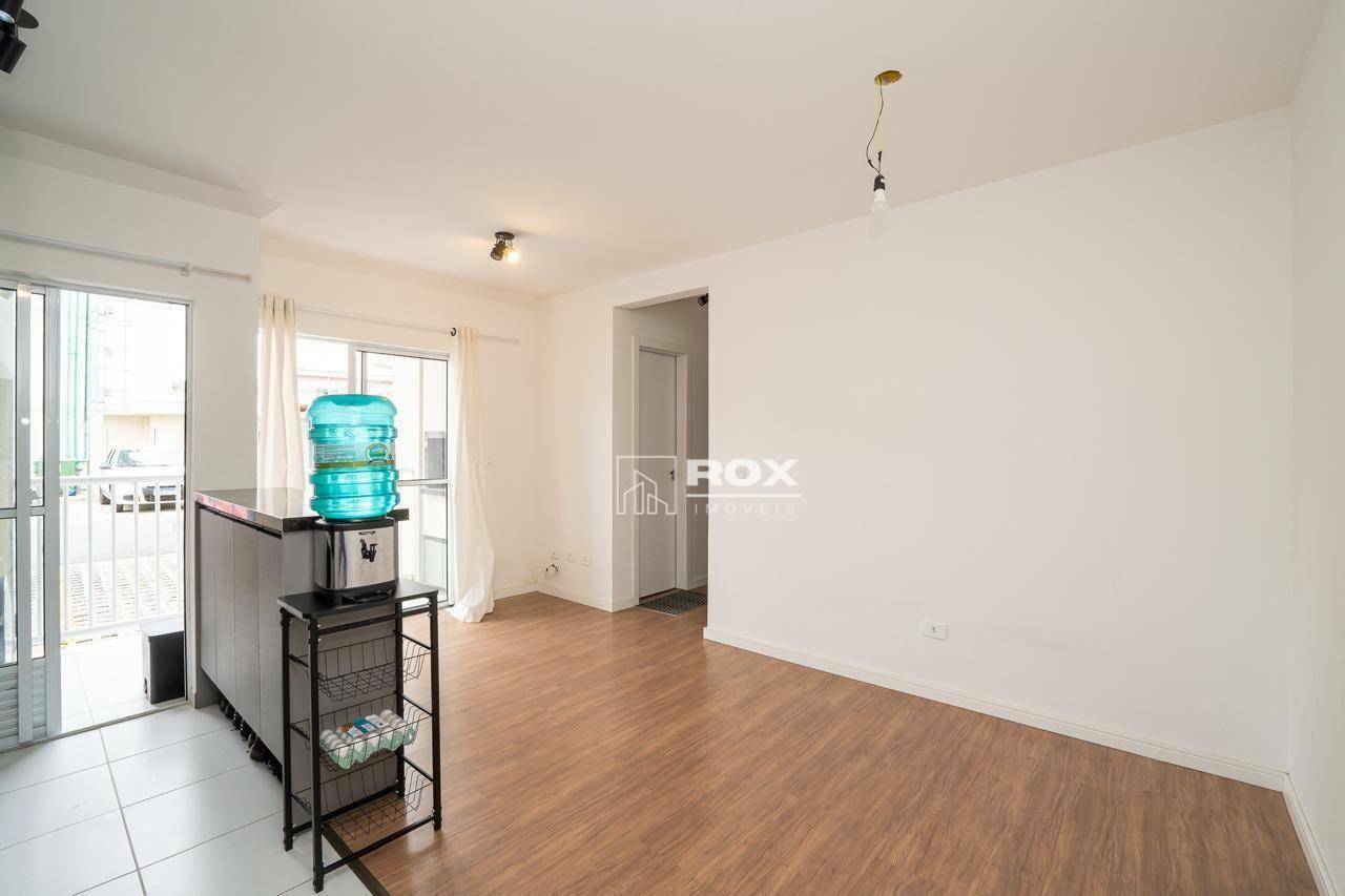 Apartamento à venda com 2 quartos, 49m² - Foto 4