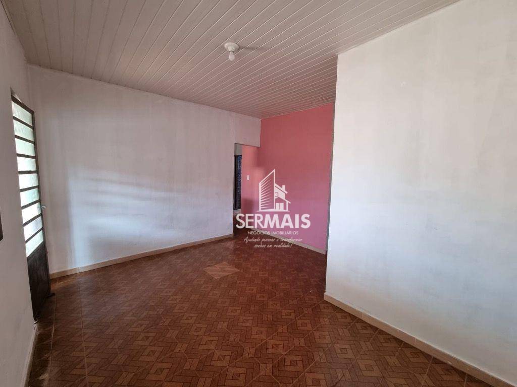 Casa à venda com 4 quartos, 110m² - Foto 26