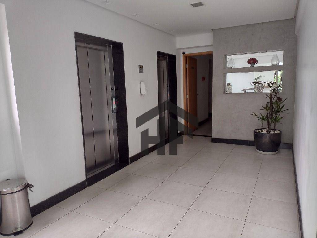 Apartamento à venda com 3 quartos, 69m² - Foto 2