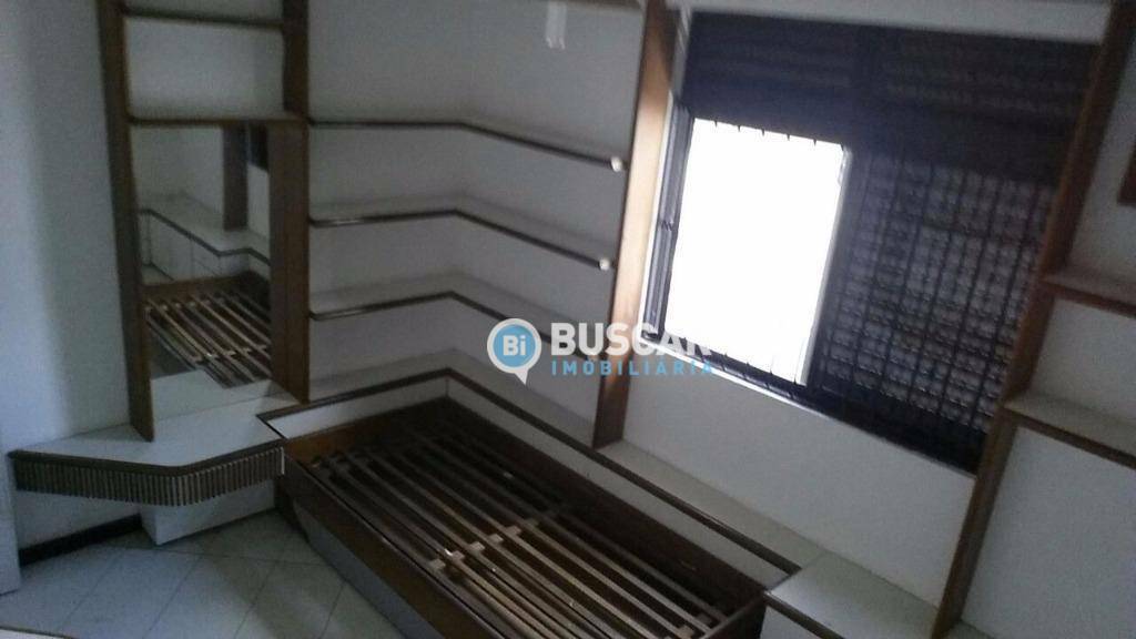 Apartamento à venda com 3 quartos, 140m² - Foto 31