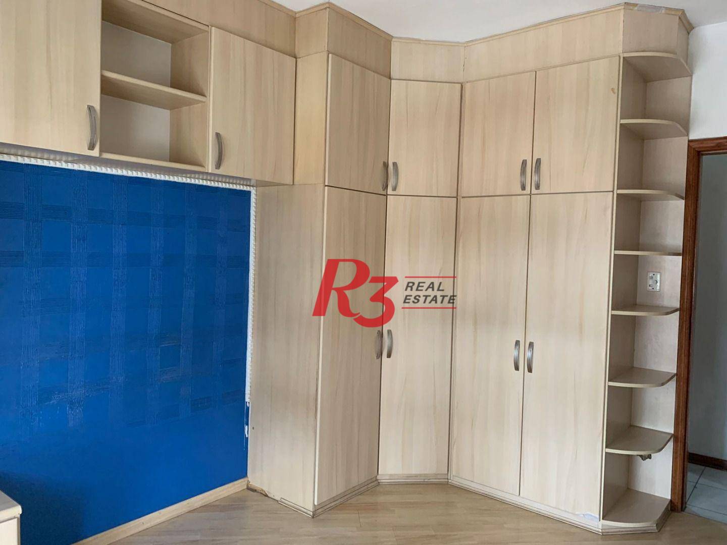 Apartamento para alugar com 2 quartos, 76m² - Foto 9