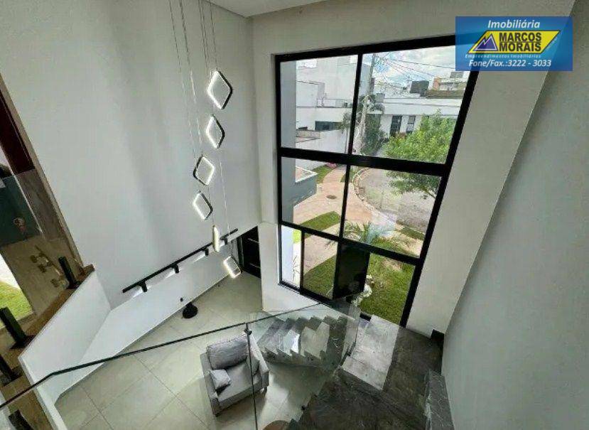 Casa de Condomínio à venda com 3 quartos, 216m² - Foto 6