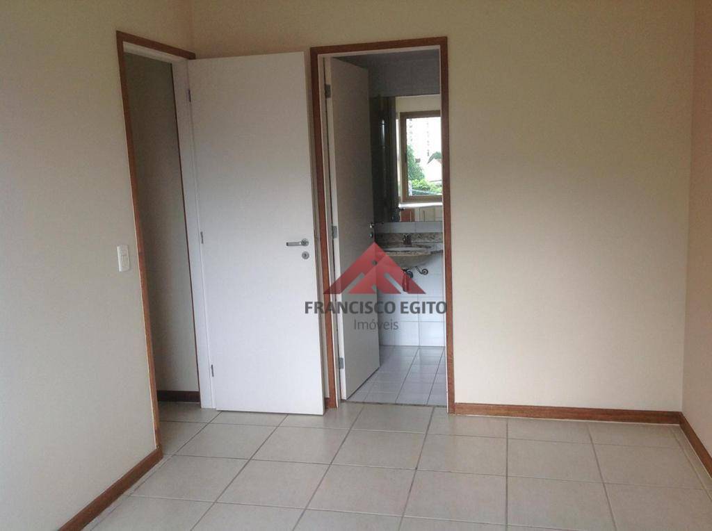 Apartamento à venda com 2 quartos, 90m² - Foto 5