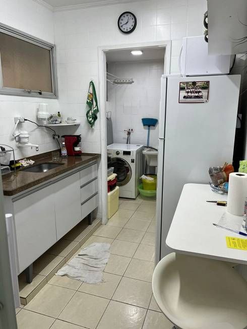 Apartamento para alugar com 1 quarto, 42m² - Foto 11