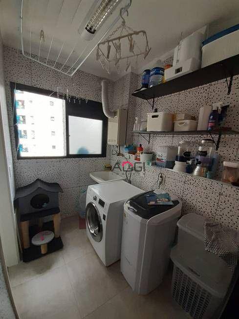 Apartamento à venda com 3 quartos, 125m² - Foto 19