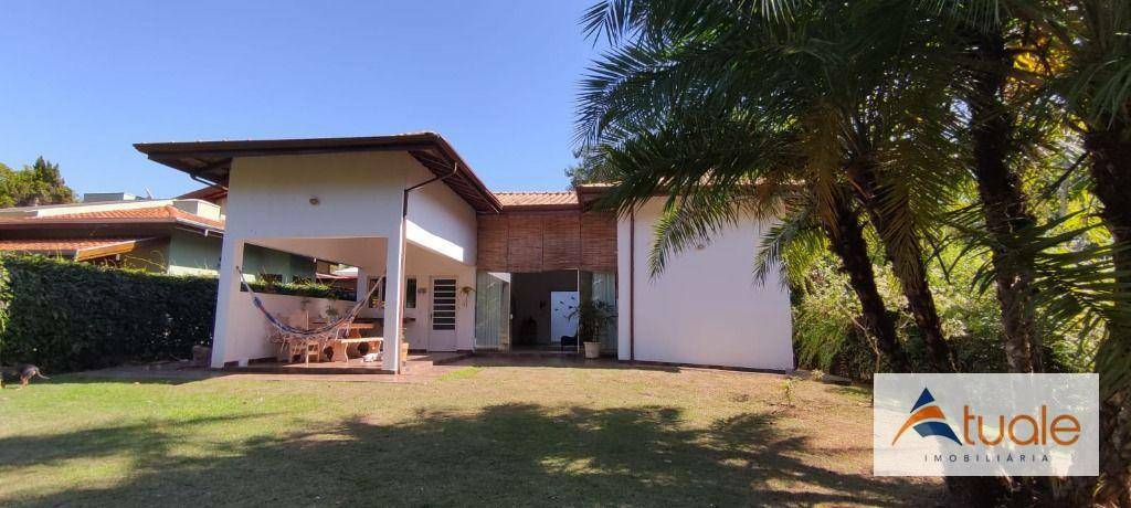 Casa de Condomínio para alugar com 2 quartos, 140m² - Foto 1