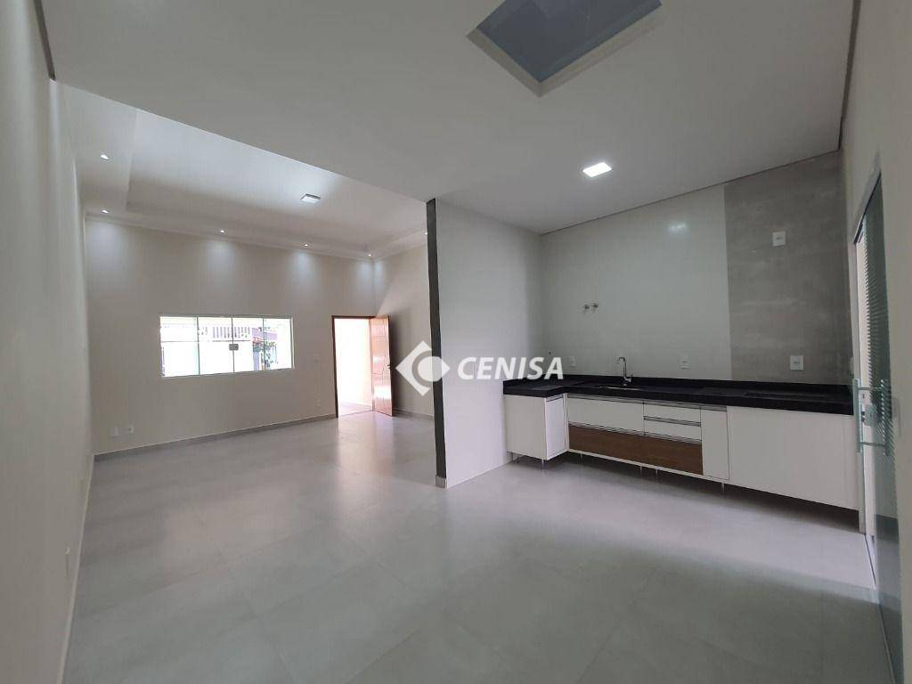 Casa à venda com 3 quartos, 115m² - Foto 3