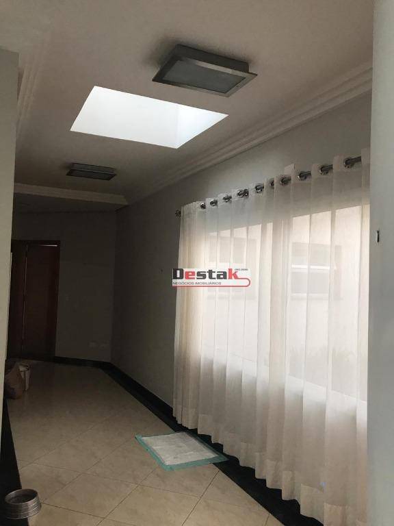 Sobrado à venda com 5 quartos, 600m² - Foto 13