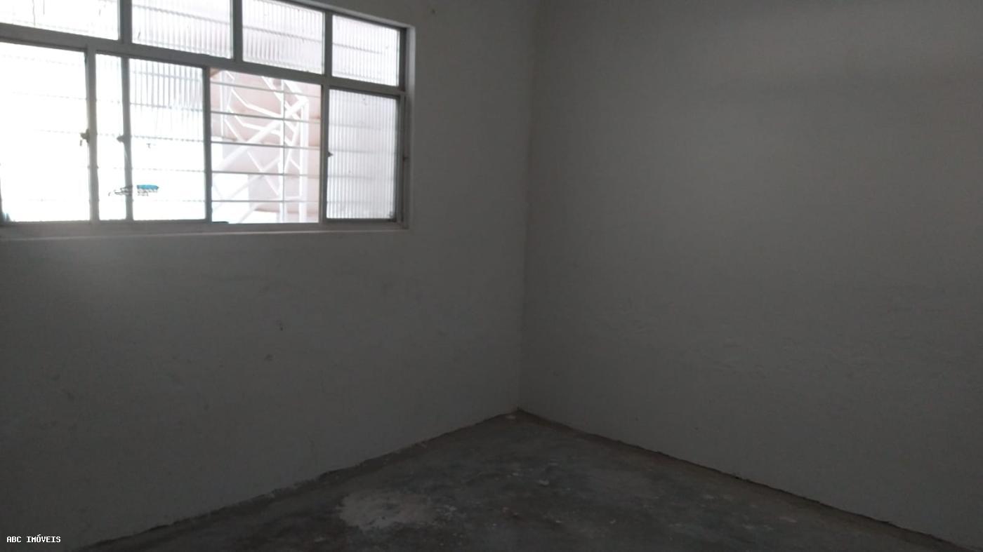 Prédio Inteiro para alugar com 3 quartos, 150m² - Foto 6