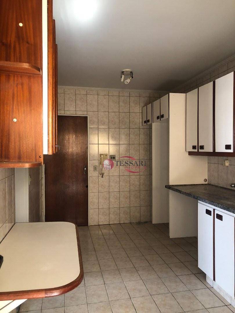 Apartamento à venda e aluguel com 3 quartos, 90m² - Foto 6