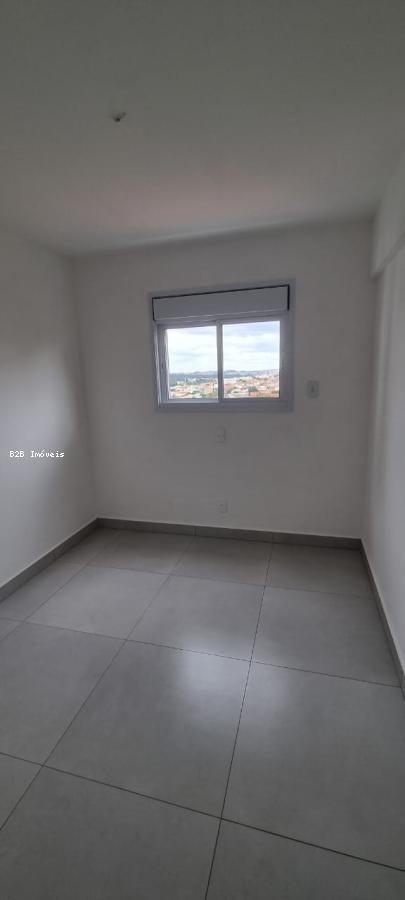 Apartamento à venda com 2 quartos, 65m² - Foto 5