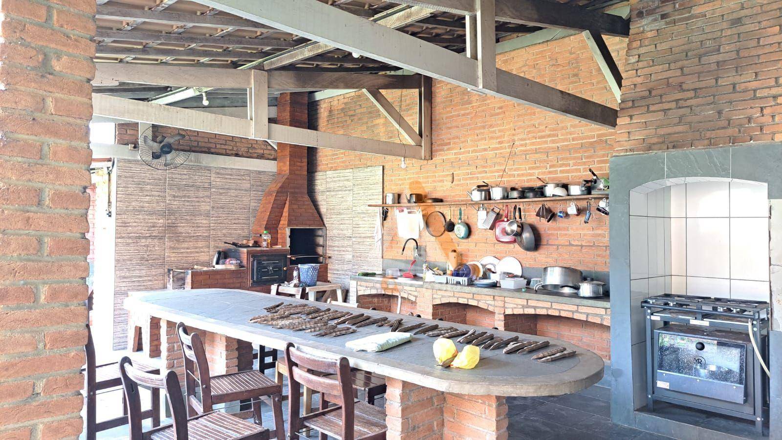 Chácara, 8 quartos, 5099 m² - Foto 3