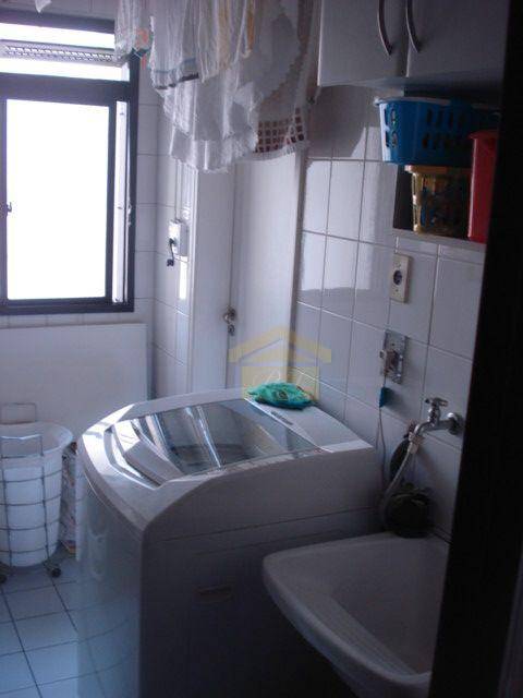 Apartamento à venda com 3 quartos, 89m² - Foto 23