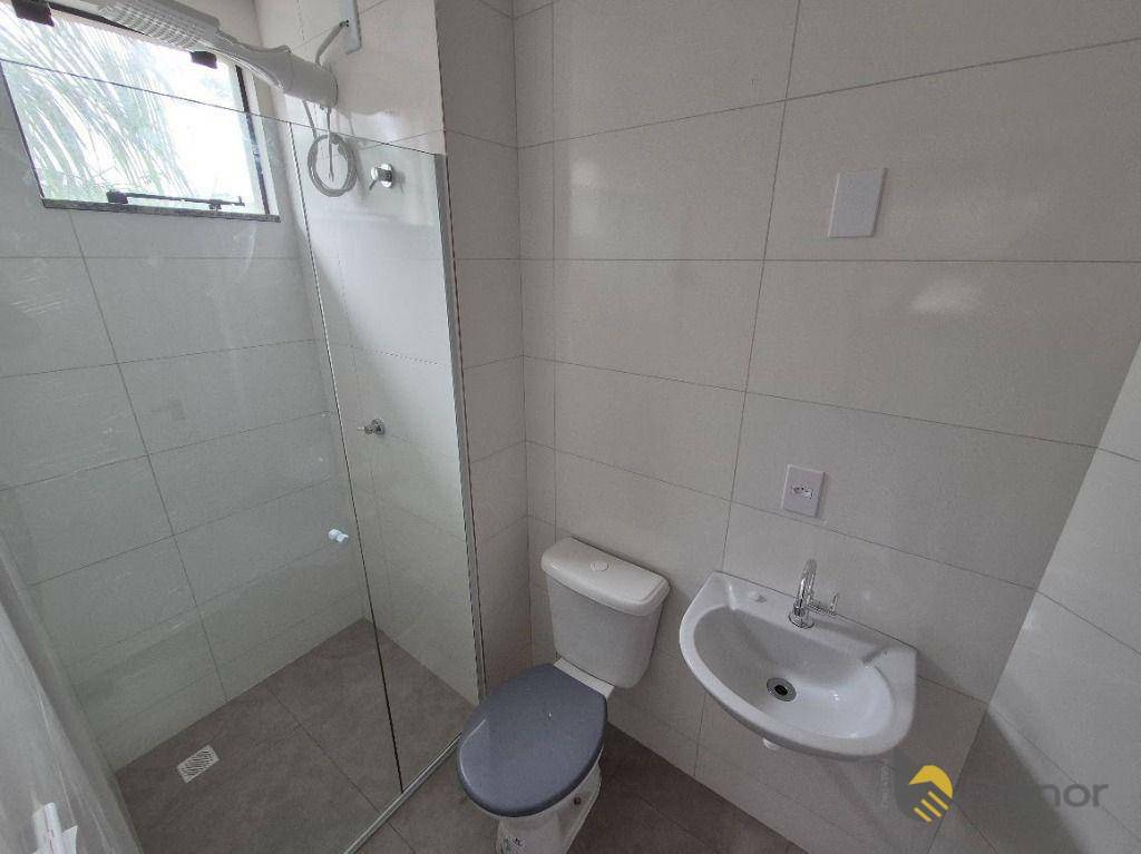 Apartamento à venda e aluguel com 2 quartos, 64m² - Foto 9