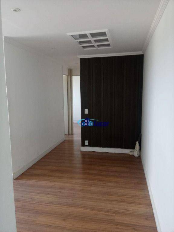 Apartamento para alugar com 2 quartos, 56m² - Foto 5