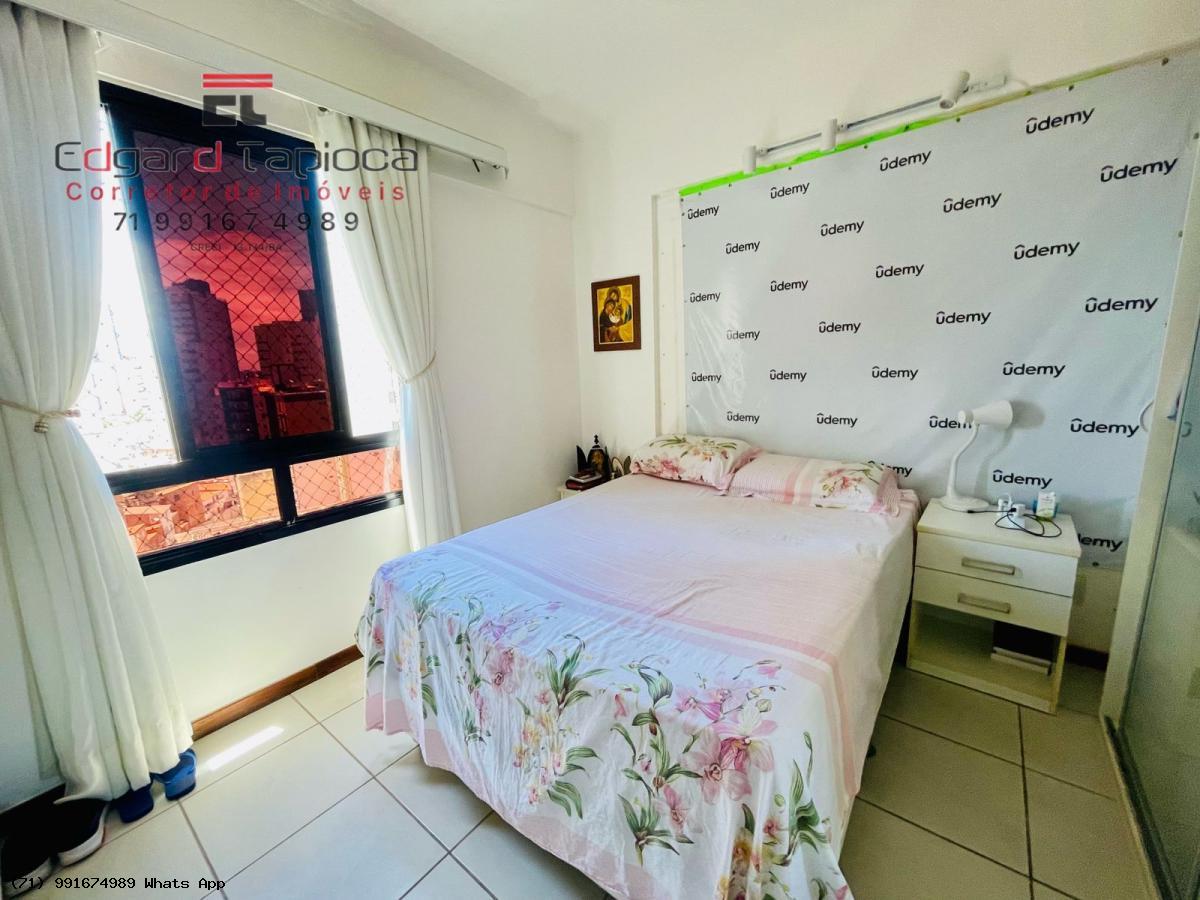 Apartamento à venda com 3 quartos, 97m² - Foto 12