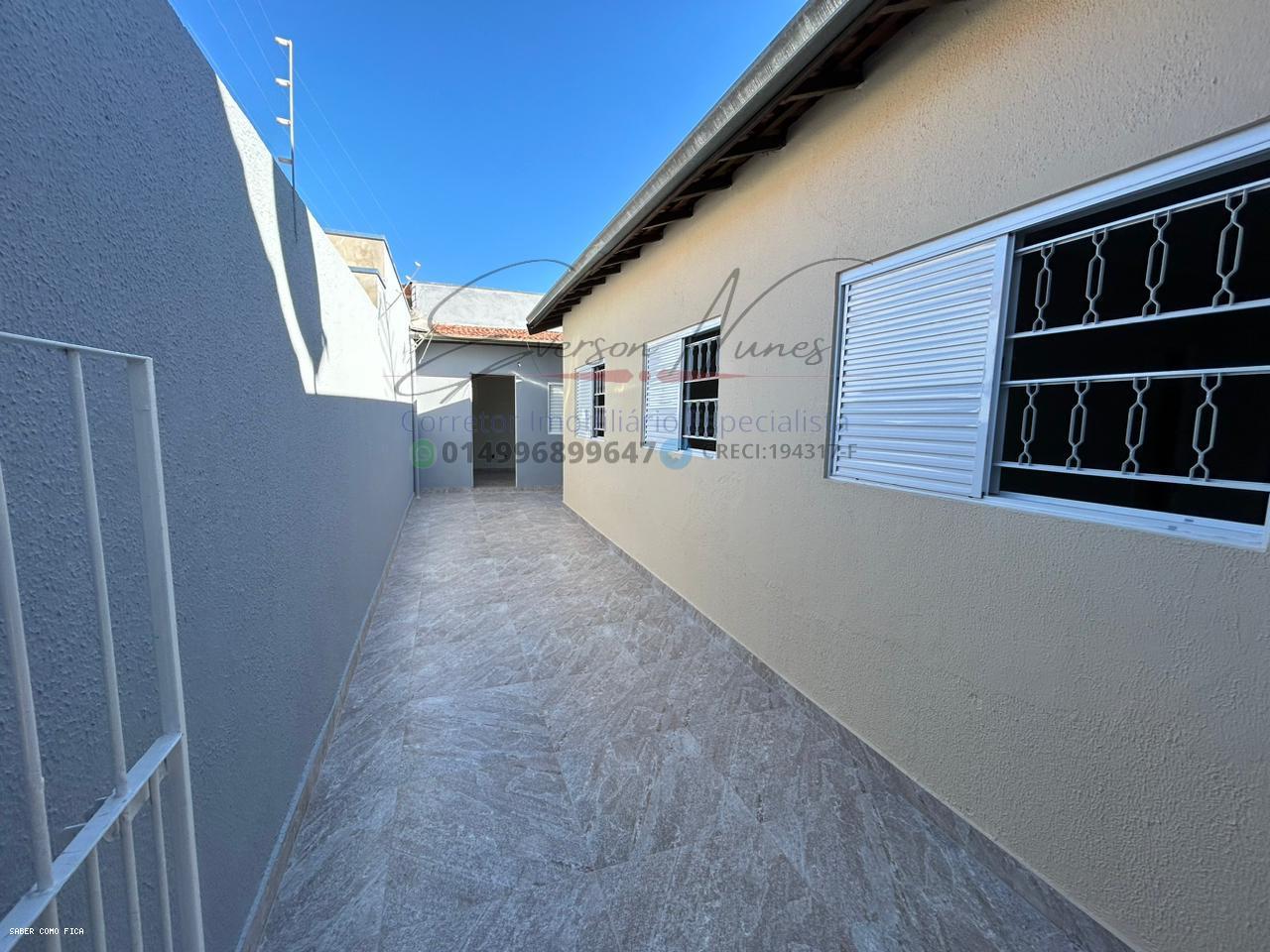 Casa à venda com 4 quartos, 210m² - Foto 16