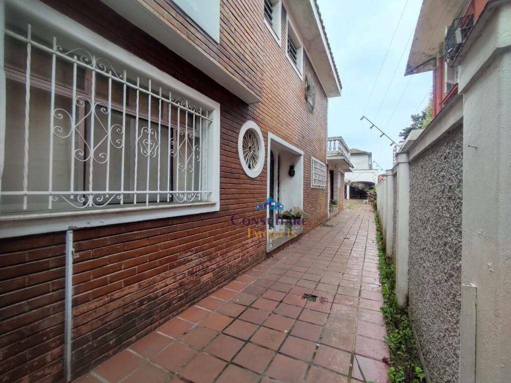 Casa para alugar com 4 quartos, 450m² - Foto 5