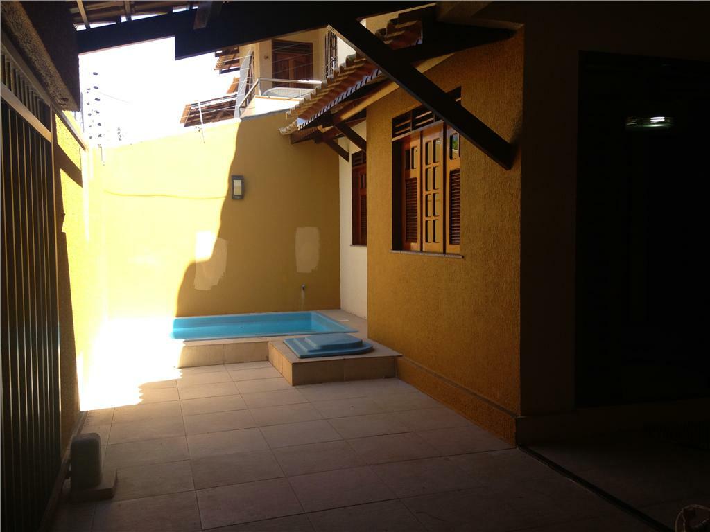 Casa à venda com 4 quartos, 165M2 - Foto 4